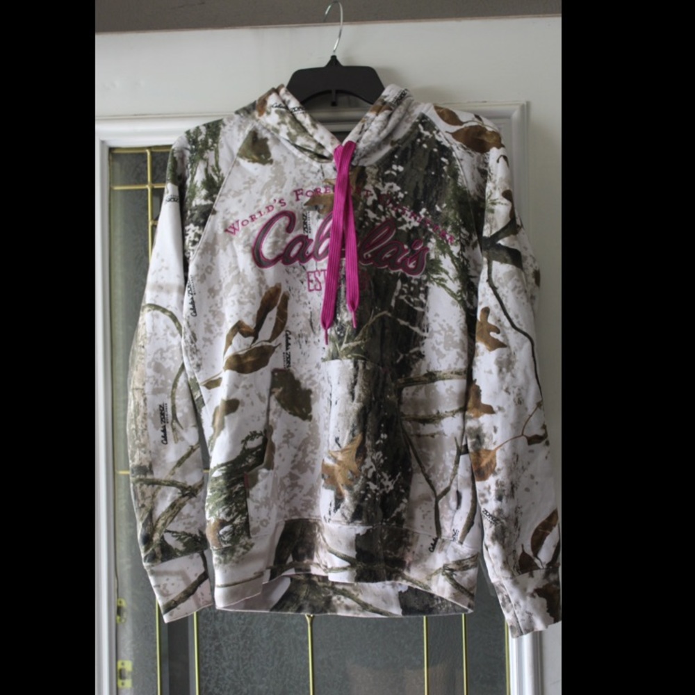 Cabela’s White Camo Hoodie